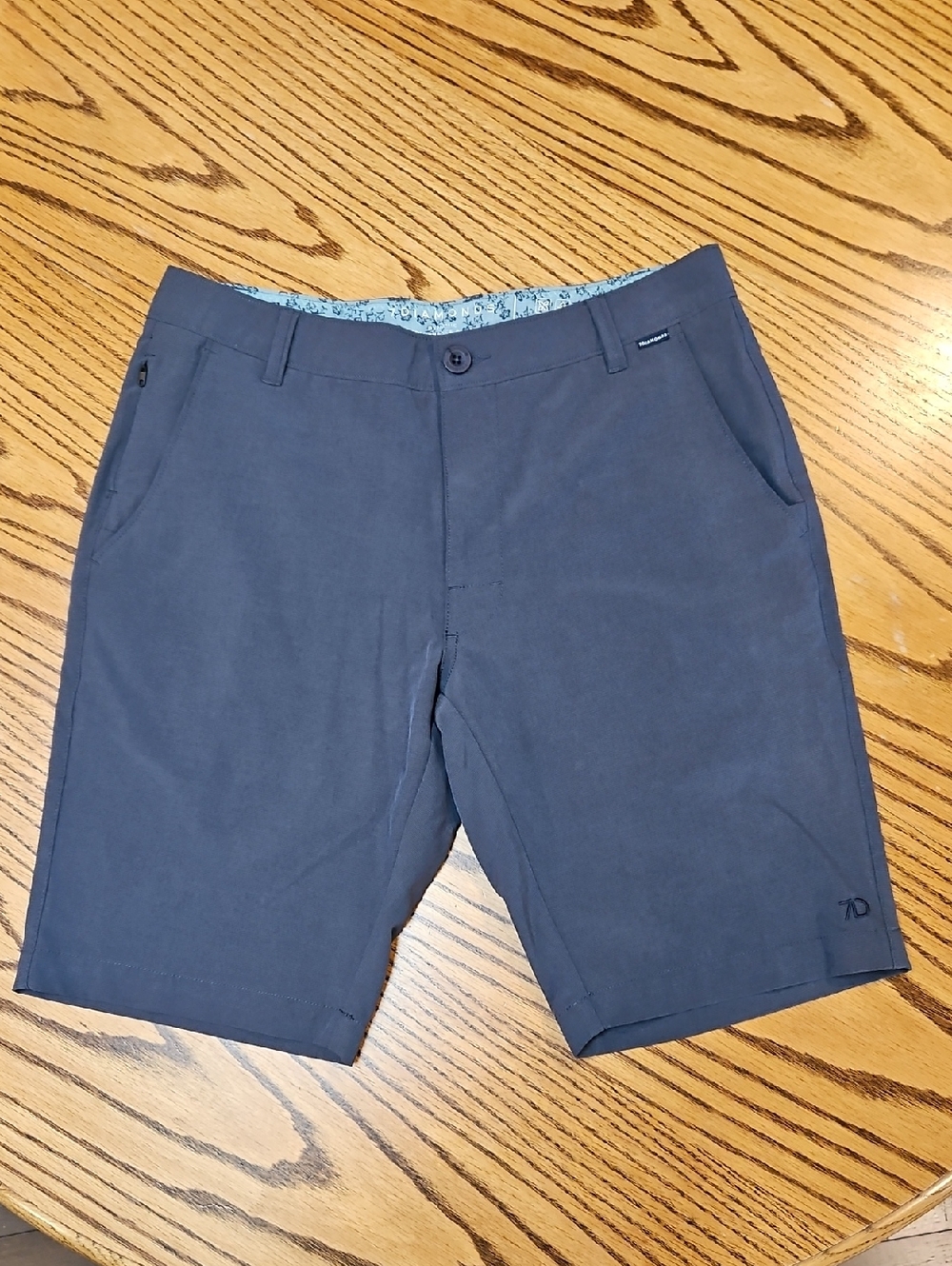 7 Diamonds 7D Dynamic Mens Flat Front Shorts 5 Pocket Dark Blue Sz 30